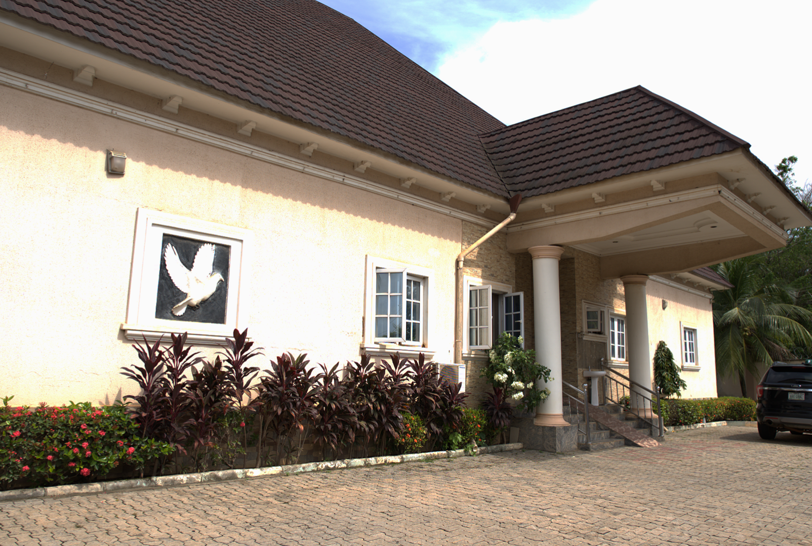 MADIBA METROPOLITAN HOSTEL, LIFECAMP cover photo